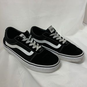 Vans size 8.5 black leather